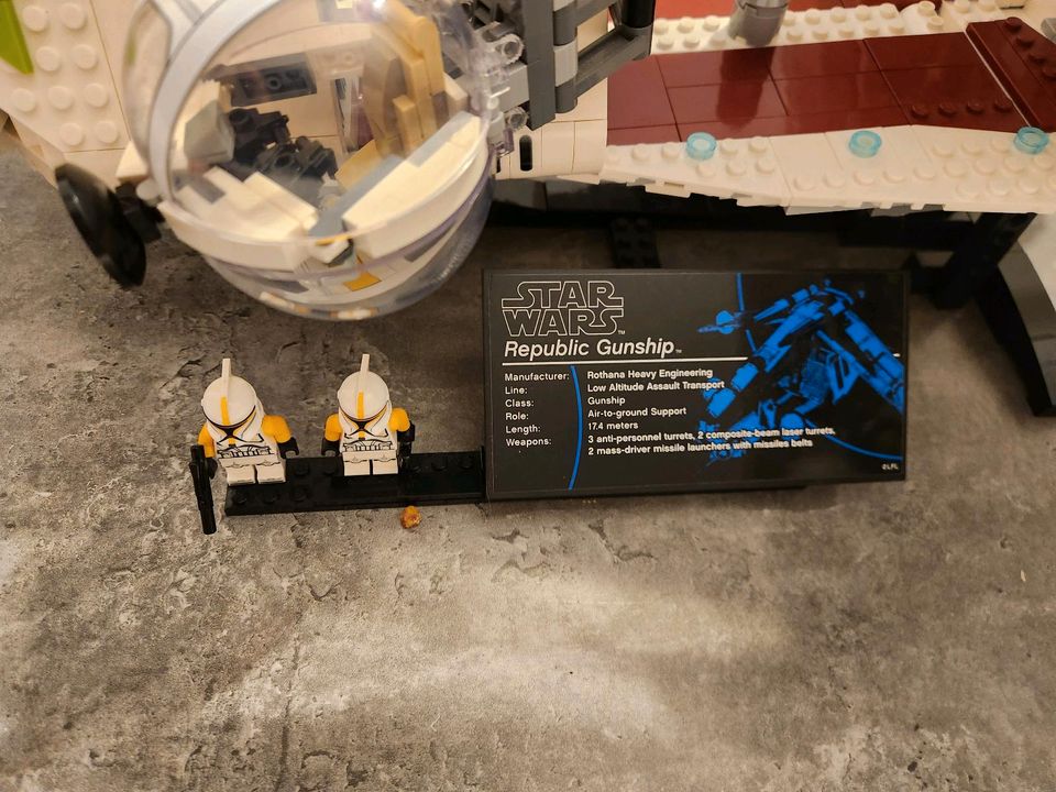 Lego star wars ucs Kannonenboot in Oberbergkirchen