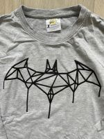 Batman/Marvel/ Shirt/S/Langarmshirt Hamburg - Harburg Vorschau