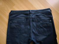 Moderne G-Star Raw Damen Jeans Hose Größe W33-L34 Düsseldorf - Garath Vorschau