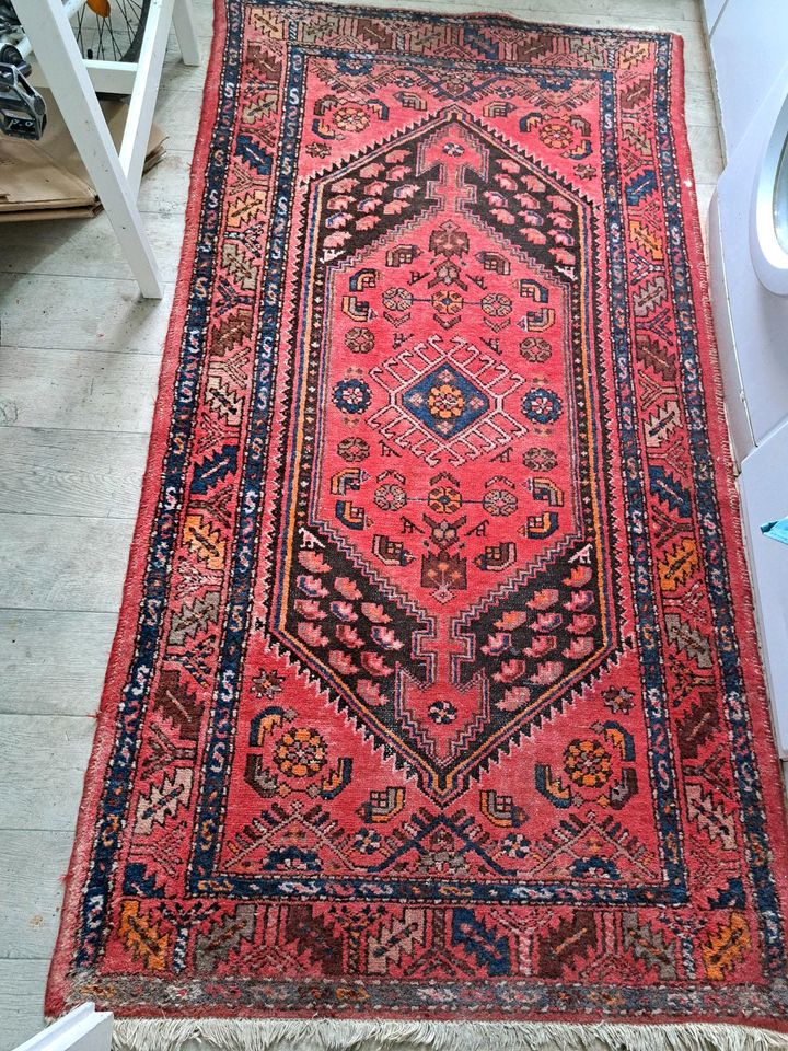 Afghanische Teppich zu verkaufen in Hamburg