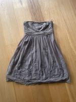 Festliches Kleid von Esprit, Gr. M Niedersachsen - Tostedt Vorschau