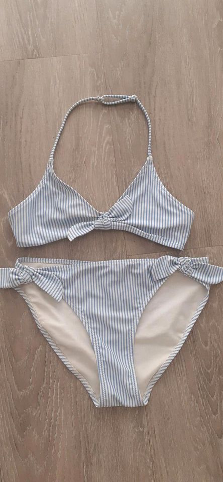 Bikinis h&m Gr. 146/152 und 158/164 in Merchweiler