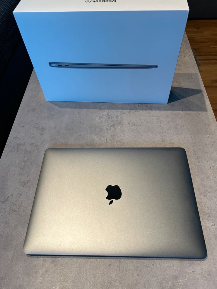 MacBook Air M1 2020 in Nördlingen