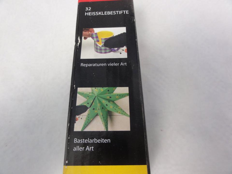 32 bunte Heissklebestifte Länge 200 mm 11 mm, Bastelzubehör in Fredersdorf-Vogelsdorf