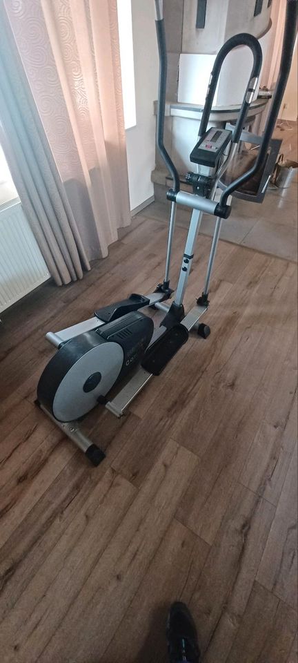 Kettler Comet Crosstrainer Sport Fitness Freizeit in Glauchau