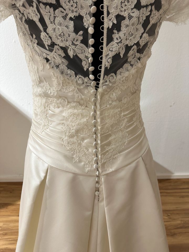 Brautkleid in Freiburg im Breisgau