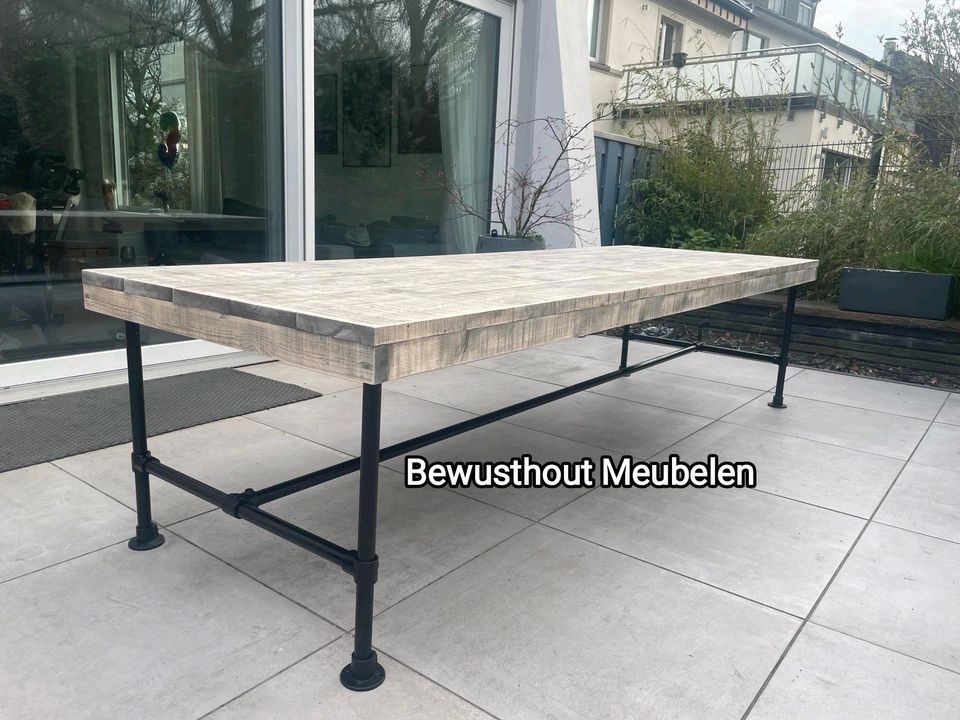 Wunderschöne Tische für Garten, Terrasse und Gastronomie.  Liefer in Oberhausen