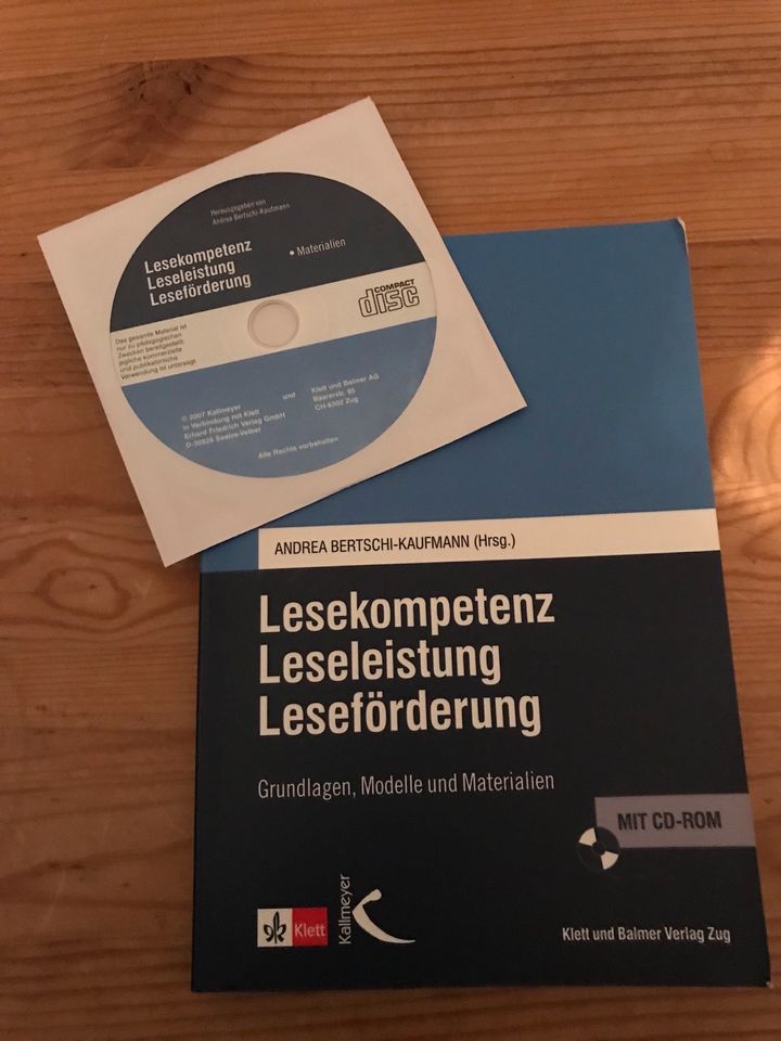 Buch zur Förderung der Lesekompetenz in Much