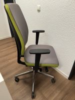 4x Kinnarps ergonomischer Schreibtischstuhl Bürostuhl NP 700€‼️ Nordrhein-Westfalen - Niederkassel Vorschau