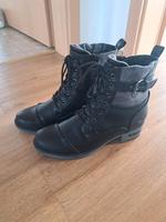 Mustang Stiefeletten gr 40 Nordrhein-Westfalen - Löhne Vorschau
