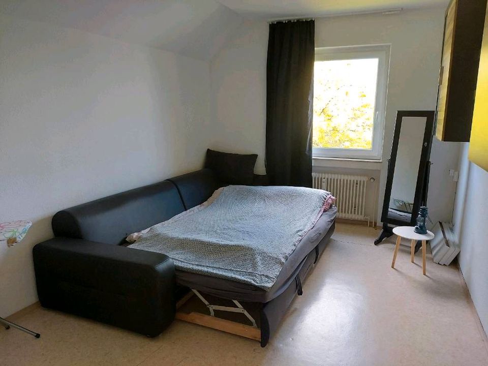 Günstige Wohnung (2 Zimmer) mit WBS in Hürth in Hürth