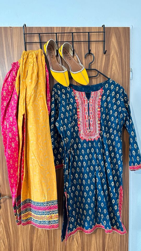 Afghanische Kleid in Töging am Inn