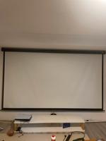 Beamer Leinwand Bayern - Starnberg Vorschau