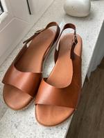 Slingsandalen Leder Farbe Cognac 39 Niedersachsen - Sande Vorschau