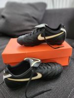 Nike Tiempo Kinder Fußballschuhe Gr. 35 Niedersachsen - Schwarmstedt Vorschau