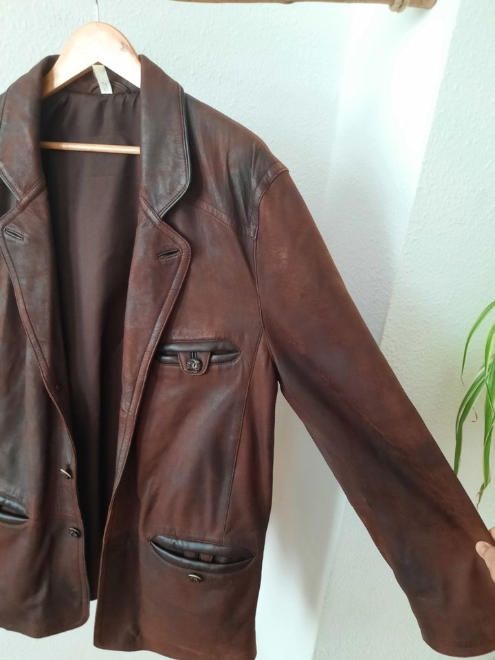 Vintage Lederjacke in rotbraun in Erfurt