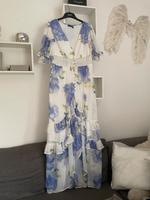 Sommerkleid mit Blumen Asos Maxikleid Gr. 42 Bayern - Erlangen Vorschau