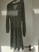 VILA Blusenkleid Salbei Gr. M. wie neu Niedersachsen - Oldenburg Vorschau