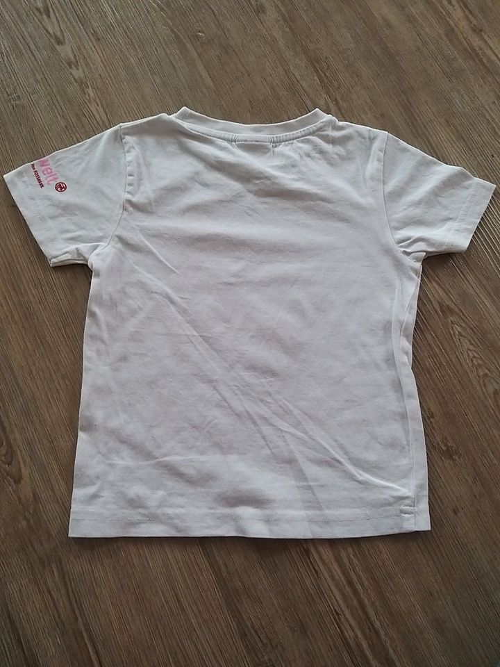 198 -  T - Shirt Weiß mit Emil, Küken Größe 98 / 104 in Hagenburg