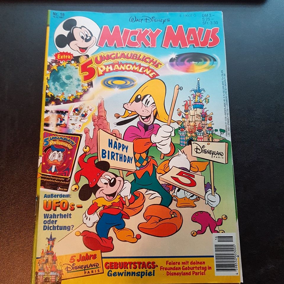 Micky Maus Comics ab 1979 mit Beilagen in Adendorf