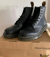 Dr. Martens 1460 smooth Größe 42 Doc Martens neu Saarland - St. Ingbert Vorschau
