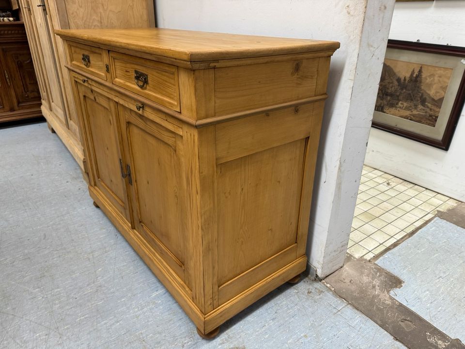 Antik Anrichte Kommode Sideboard Buffet Schrank Weichholz in Völklingen