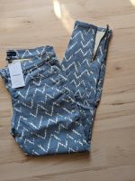 Jeans mit Inka-Muster Gr. 36 Mango Baden-Württemberg - Karlsruhe Vorschau