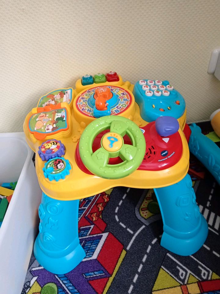 VTech Baby Abenteuer Spieltisch in Aachen