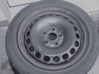 1 VW Felge 6 1/2 J x 16 H 2 ET 42 mit Reifen 205/55 R 16 Nordrhein-Westfalen - Paderborn Vorschau