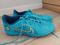 NIKE Mercurial Vapor Fussballschuh Gr. 38,5 Hessen - Karben Vorschau