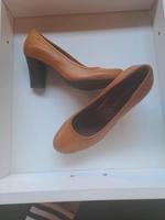 Schuhe von Tamaris Rheinland-Pfalz - Pirmasens Vorschau