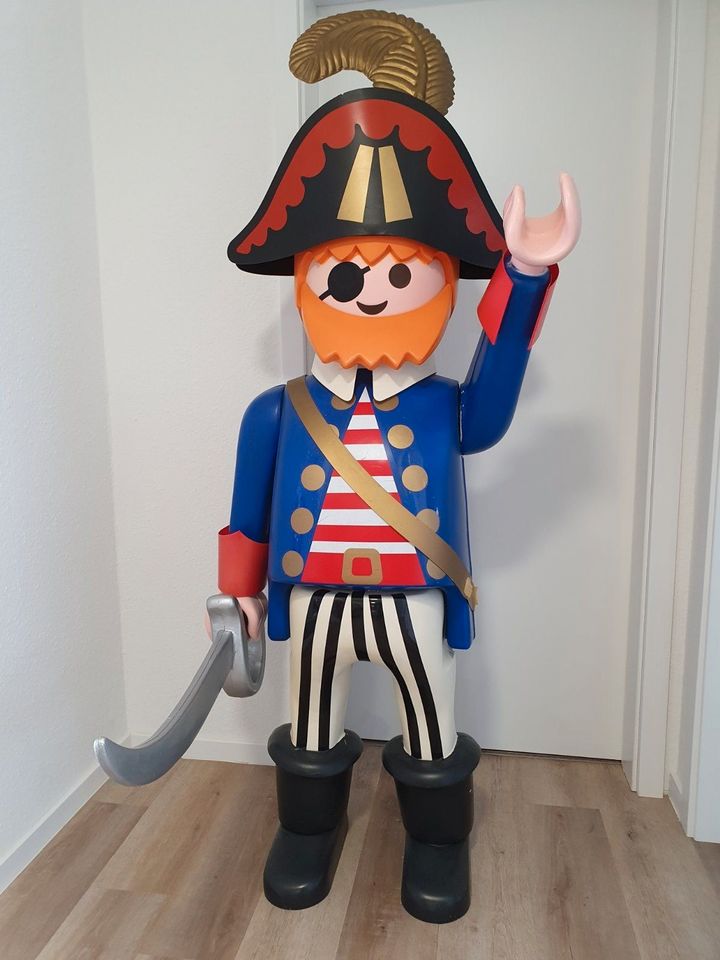 9x Playmobil Werbefiguren Großfiguren XXL 60-180cm Großfigur 160 in Wolsdorf