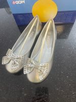 Mod 8 Ballerinas Leder NEU Gr. 36 uvp: 50,00 Euro Leder Silber Nordrhein-Westfalen - Geldern Vorschau