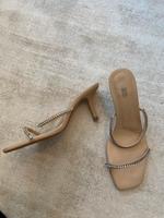 Highheels beige München - Schwabing-West Vorschau