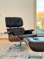 Charles Eams Lounge Chair Nussbaum / Choclate Köln - Rodenkirchen Vorschau