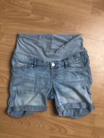 HM H&M Mama Jeans Shorts 38 36 Low Rib M kurze Hose Nordrhein-Westfalen - Neuss Vorschau