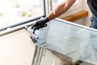 Fensterputz Fenster Reinigung Glasreinigung Hausmeisterservice Nordrhein-Westfalen - Herford Vorschau