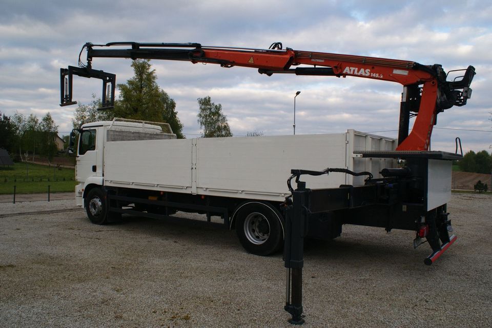 MAN TGM 18.290  Kran Atlas 145.2 in Rostock