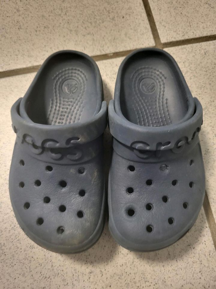 Crocs in Größe C9 in Rheinberg