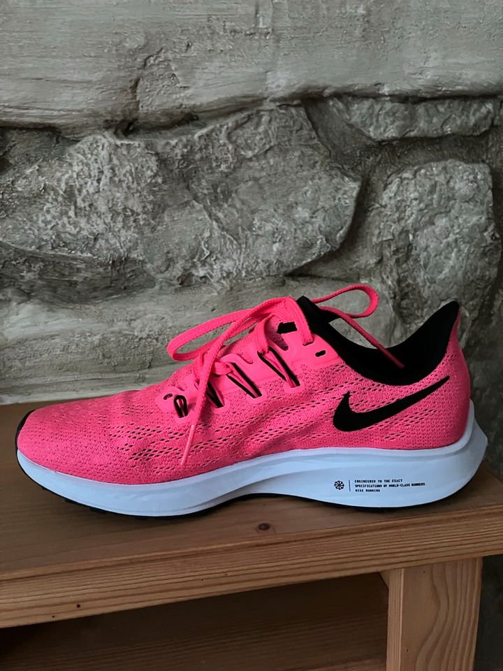 Nike Zoom Pegasus 36 Gr. UK 4,5 EUR 38 US 7 Farbe pink f. Damen in Mindelheim