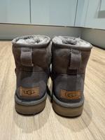 UGGS Ugg Boots Classic Mini II Winter Schuhe 38 Stiefel Niedersachsen - Vechta Vorschau