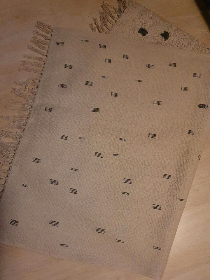 H&M Home Teppich 93x133cm in beige/grau in Hamburg