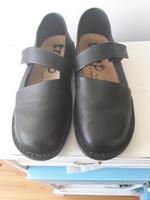 TRIPPEN Ballerinas TOP ZUSTAND 39,5 schwarz Schwerin - Gartenstadt - Ostorf Vorschau