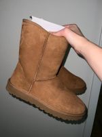 UGG Classic Short Neu Cognac 41 Berlin - Köpenick Vorschau