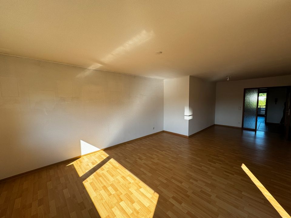 ihre neue Wohnung mit sonnigem Ausblick in Pforzheim