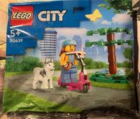 LEGO City 30639 Hundepark und Roller Minifigur Polybag OVP Sachsen-Anhalt - Sandersdorf Vorschau