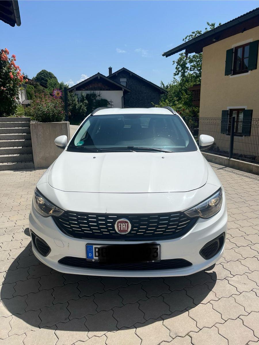 Abbildung des Autos Fiat Tipo 1.4 16V EASY E…
