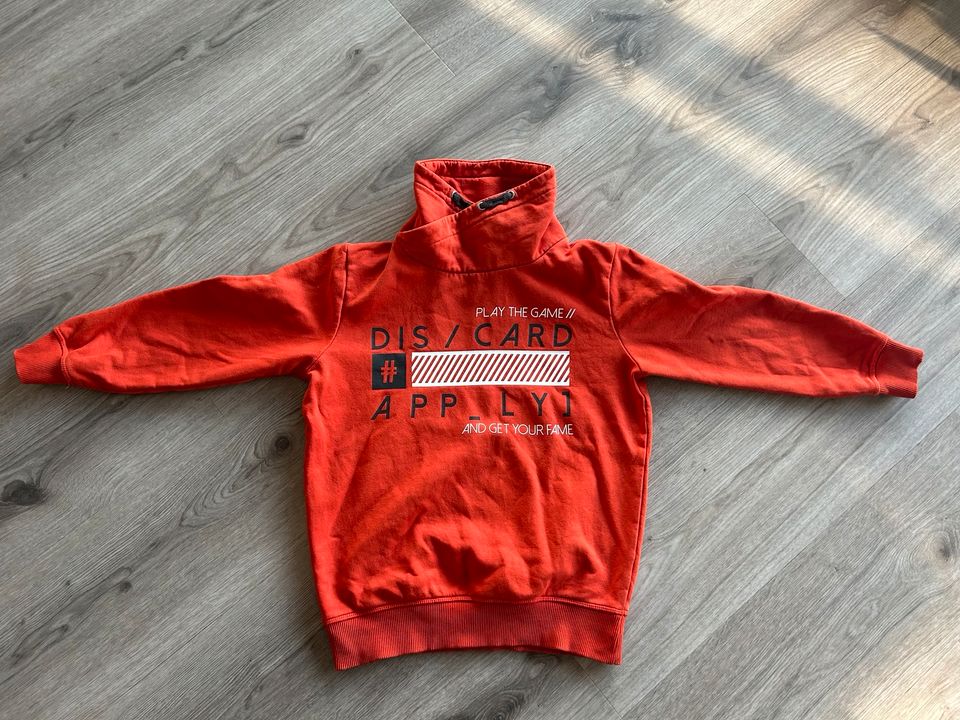 Jungen Pullover Gr. 140 in Morsbach