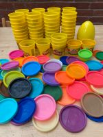 Plastikbecher mit bunten Deckeln, 70 Stück, Play-Doh-Becher Köln - Lindenthal Vorschau