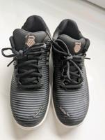 K-Swiss  Hypercourt Express 2 Carpet Indoor 96804-059 / schwarz Niedersachsen - Springe Vorschau
